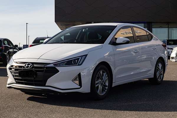 2020 Hyundai Elantra Active AD.2