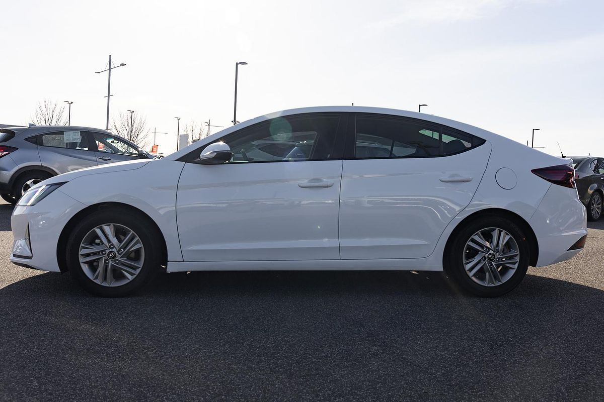 2020 Hyundai Elantra Active AD.2