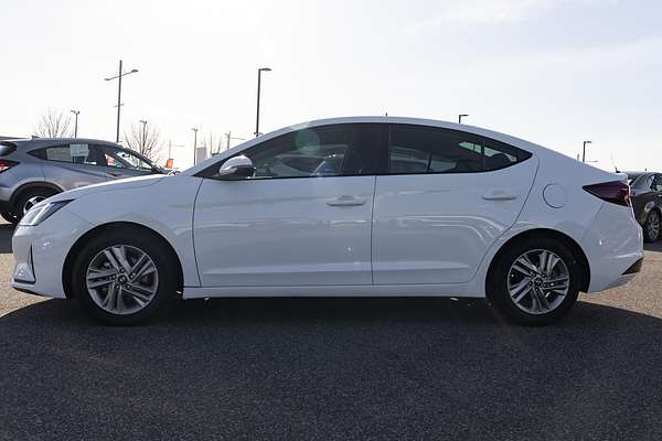 2020 Hyundai Elantra Active AD.2
