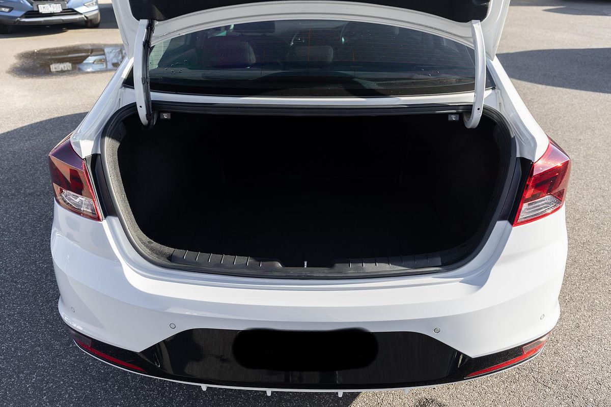 2020 Hyundai Elantra Active AD.2