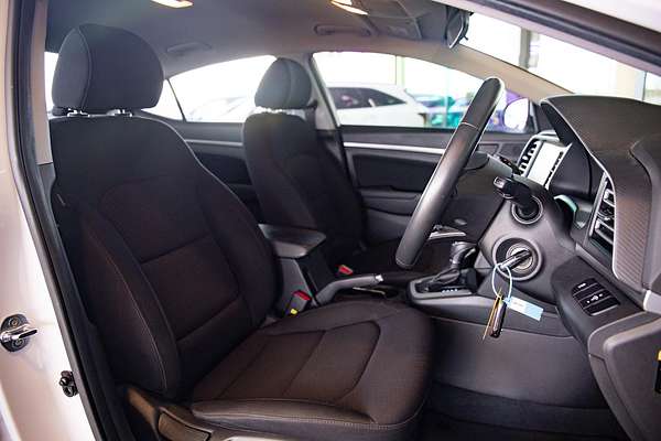 2020 Hyundai Elantra Active AD.2