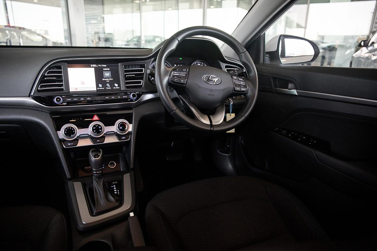 2020 Hyundai Elantra Active AD.2