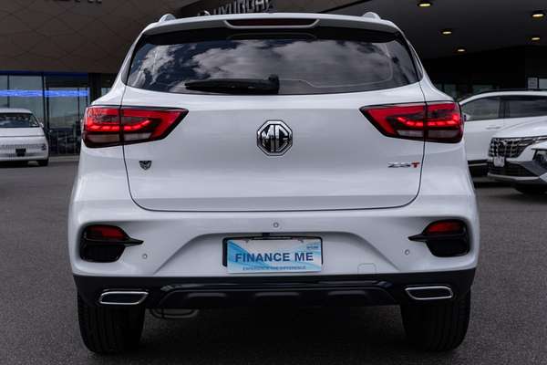 2023 MG ZST Excite