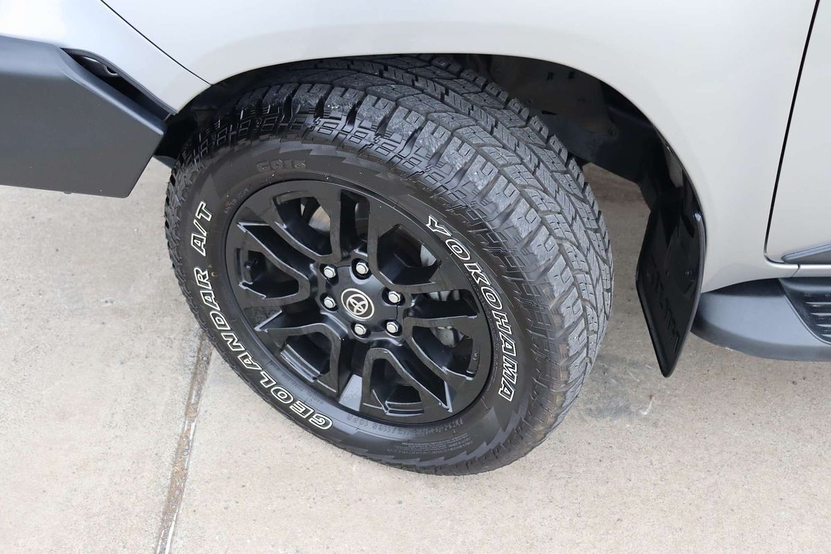 2020 Toyota Hilux SR5 GUN126R 4X4