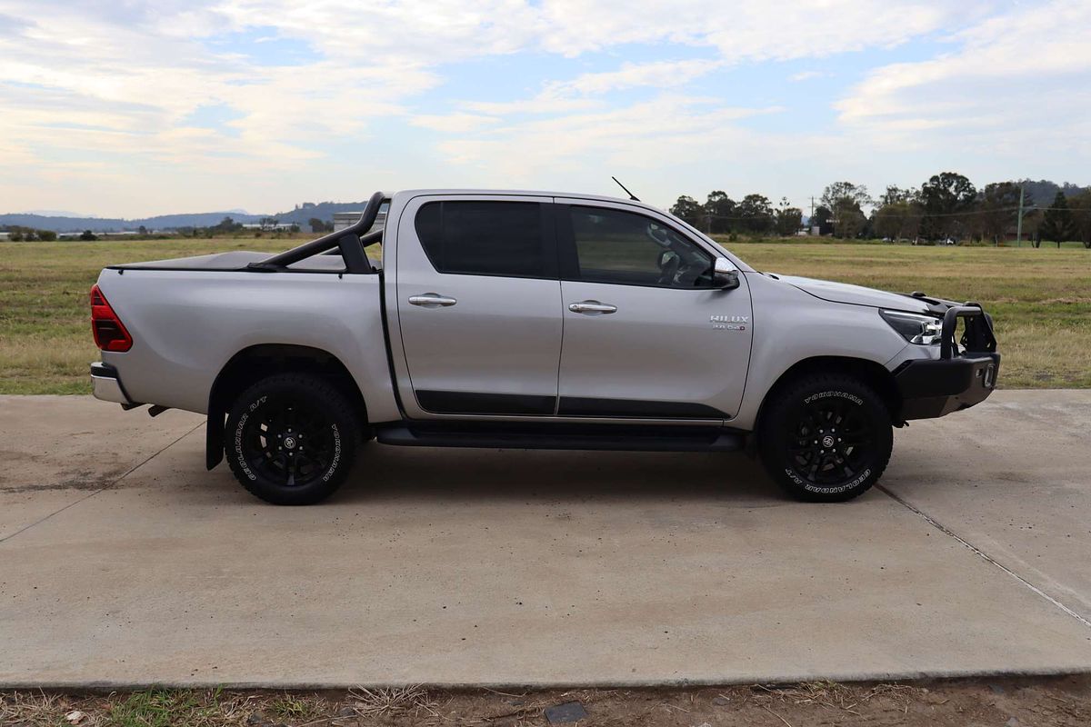 2020 Toyota Hilux SR5 GUN126R 4X4