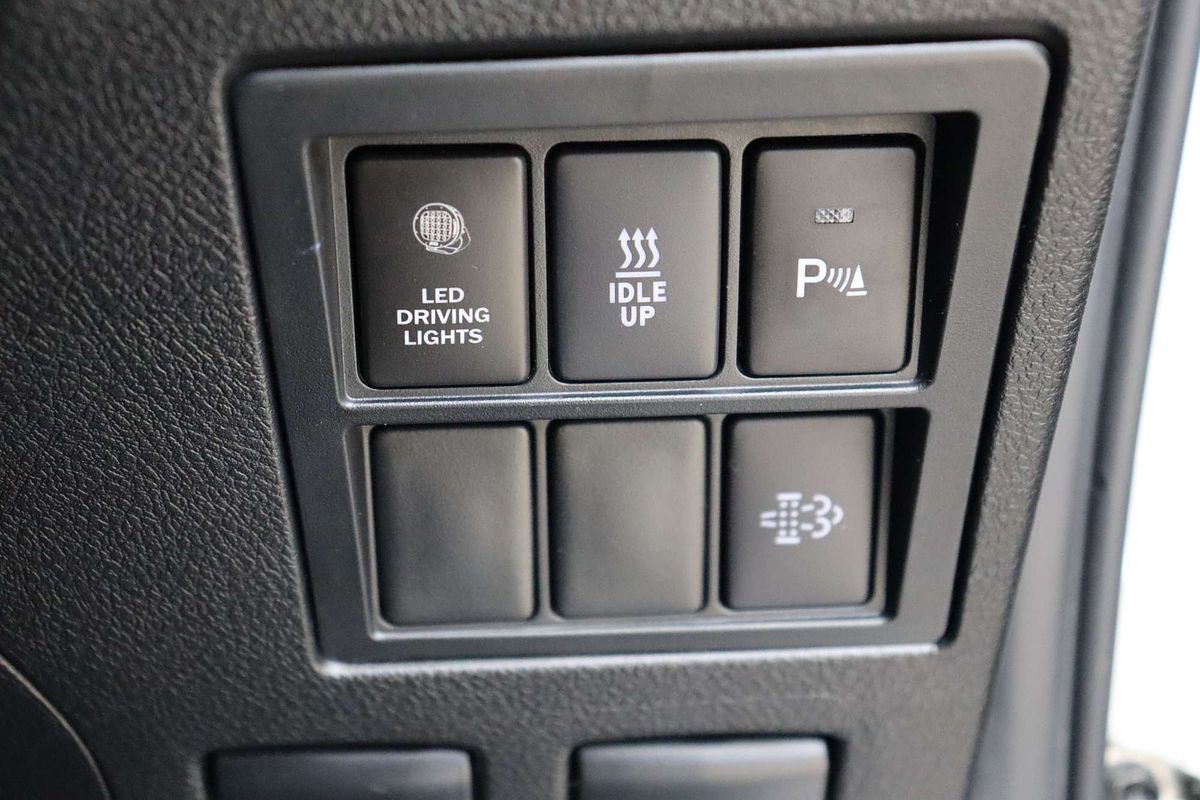2020 Toyota Hilux SR5 GUN126R 4X4