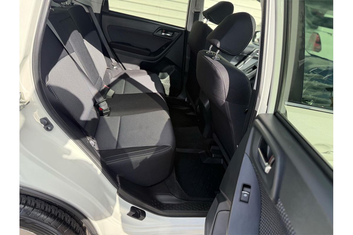 2017 Subaru Forester 2.5i-L S4