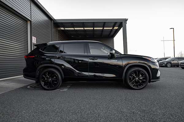 2022 Toyota Kluger Grande AXUH78R