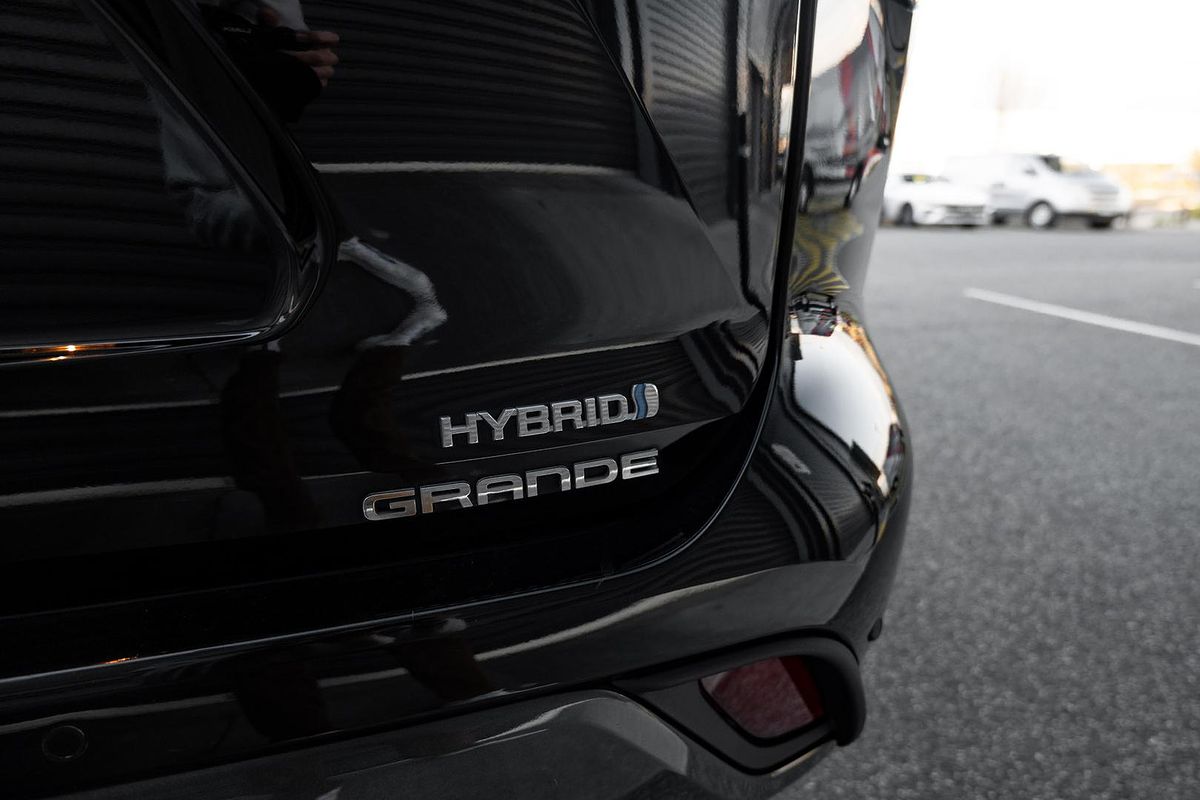 2022 Toyota Kluger Grande AXUH78R