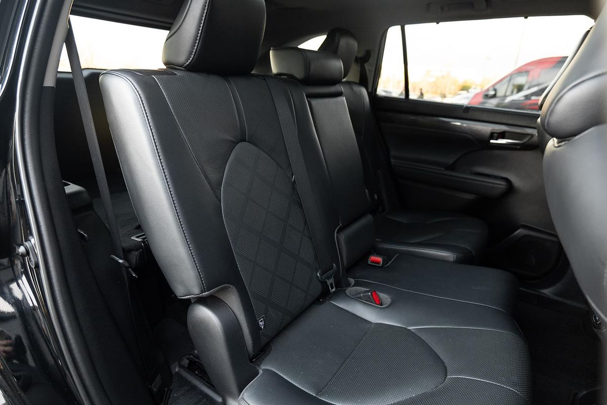 2022 Toyota Kluger Grande AXUH78R