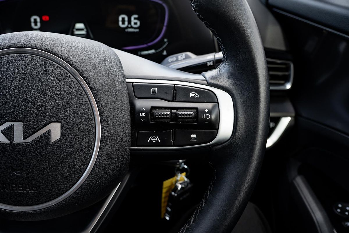 2023 Kia Sportage SX NQ5