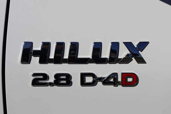 2024 Toyota Hilux SR GUN126R 4X4