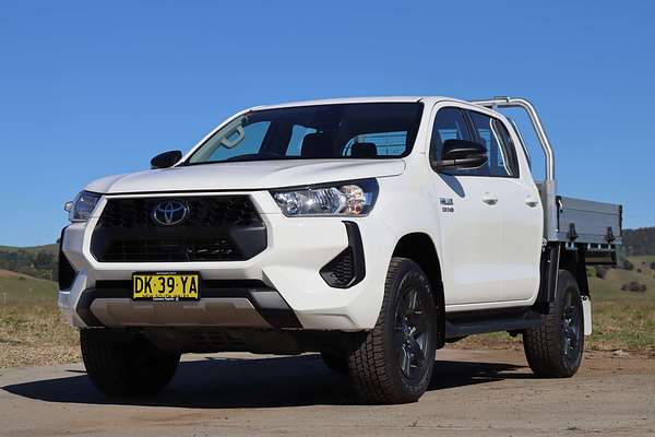 2024 Toyota Hilux SR GUN126R 4X4