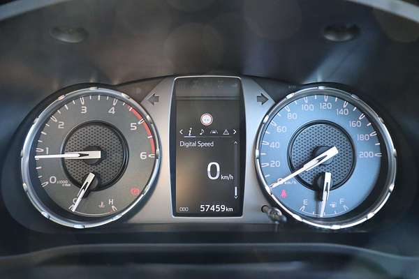 2024 Toyota Hilux SR GUN126R 4X4