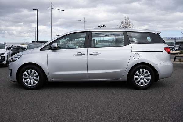 2017 Kia Carnival S YP