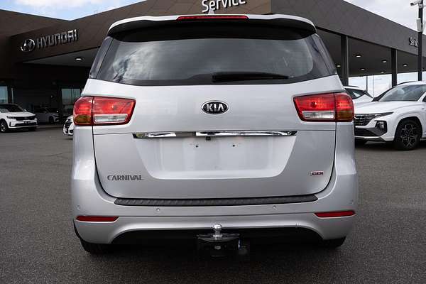 2017 Kia Carnival S YP