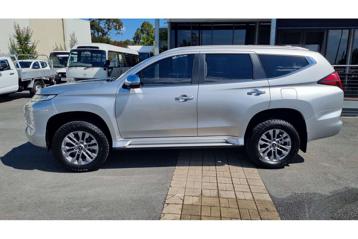 2021 Mitsubishi Pajero Sport GLX QF