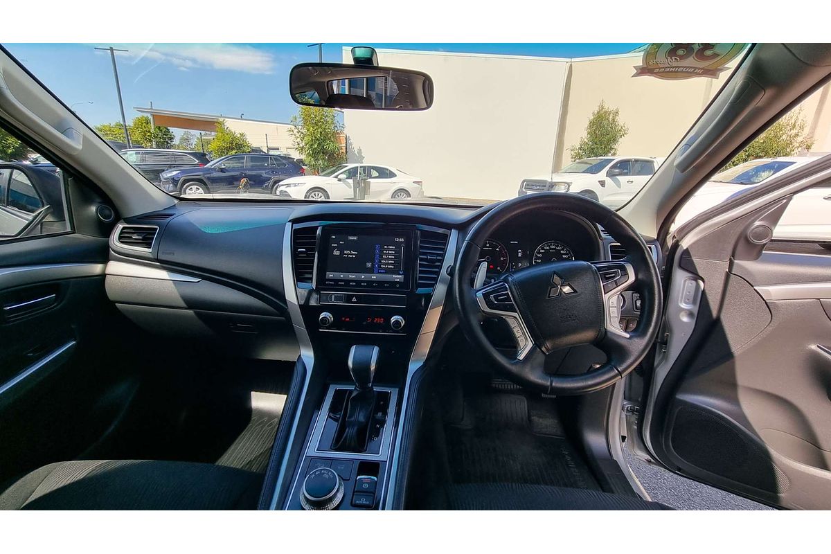 2021 Mitsubishi Pajero Sport GLX QF