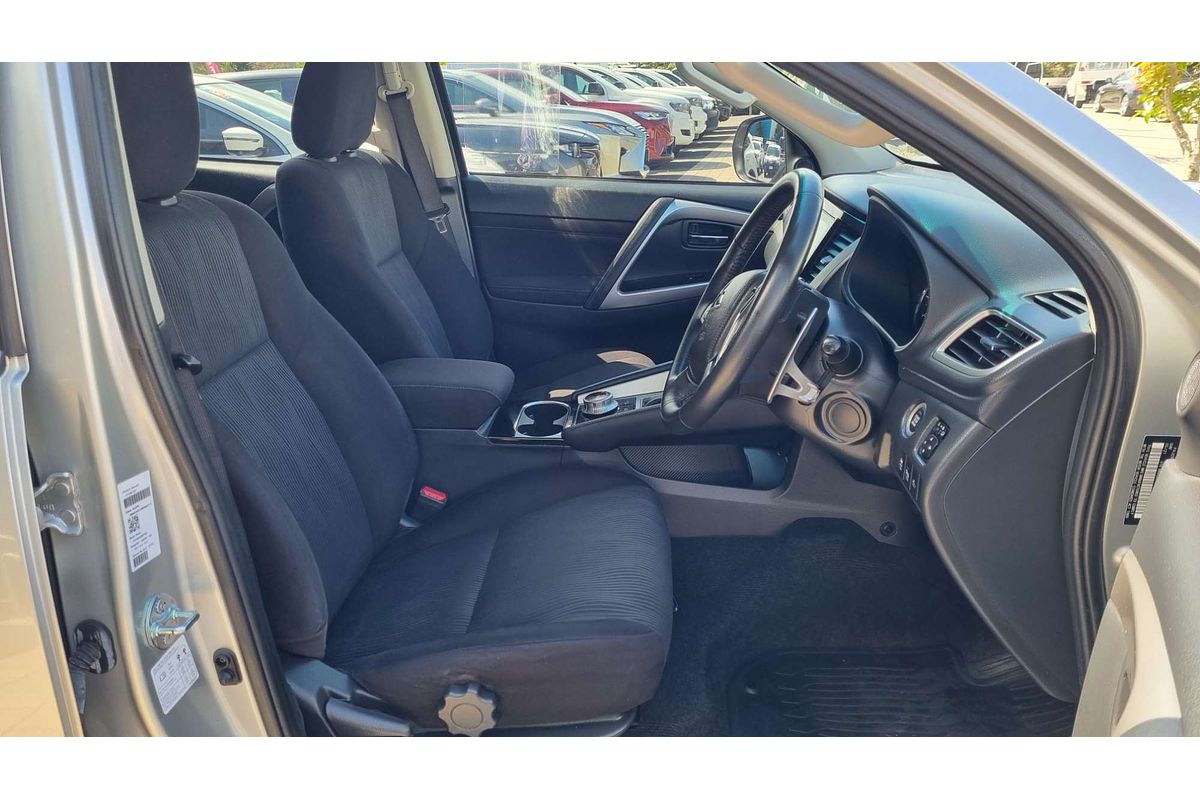 2021 Mitsubishi Pajero Sport GLX QF