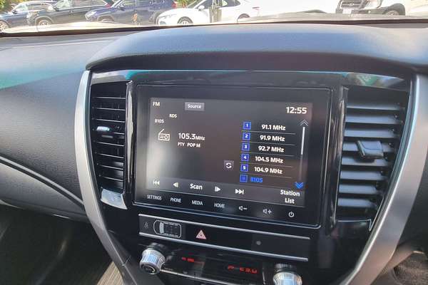 2021 Mitsubishi Pajero Sport GLX QF