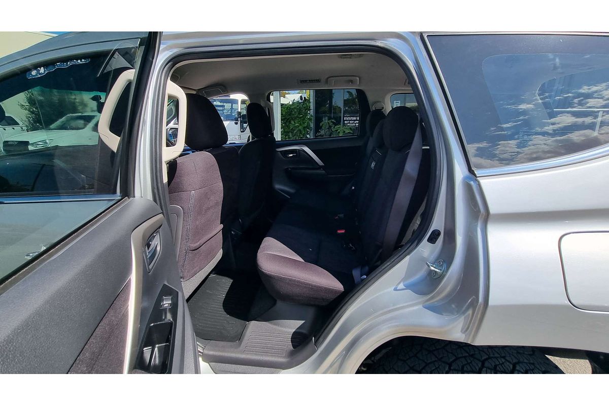 2021 Mitsubishi Pajero Sport GLX QF