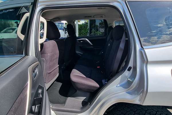 2021 Mitsubishi Pajero Sport GLX QF