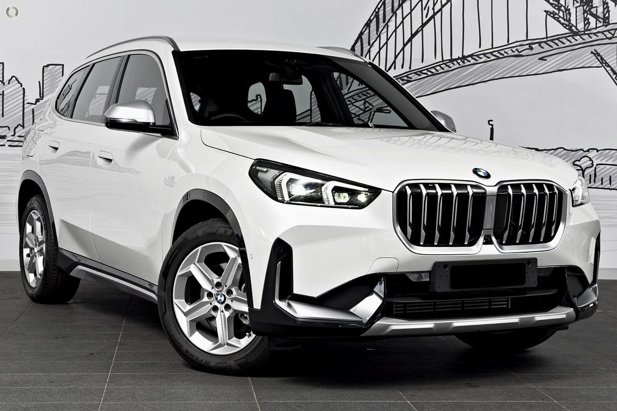 2024 BMW X1 sDrive18i U11