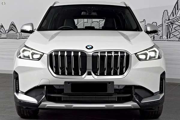 2024 BMW X1 sDrive18i U11