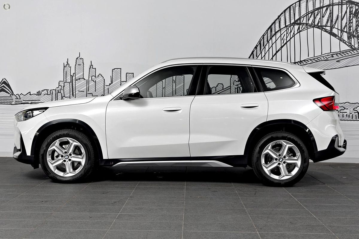 2024 BMW X1 sDrive18i U11