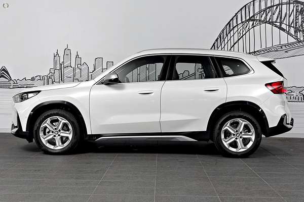 2024 BMW X1 sDrive18i U11