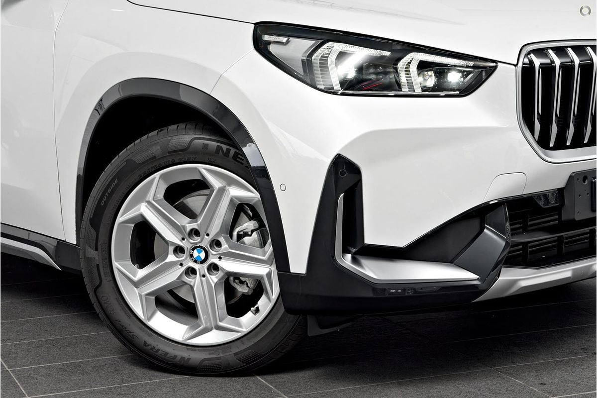 2024 BMW X1 sDrive18i U11