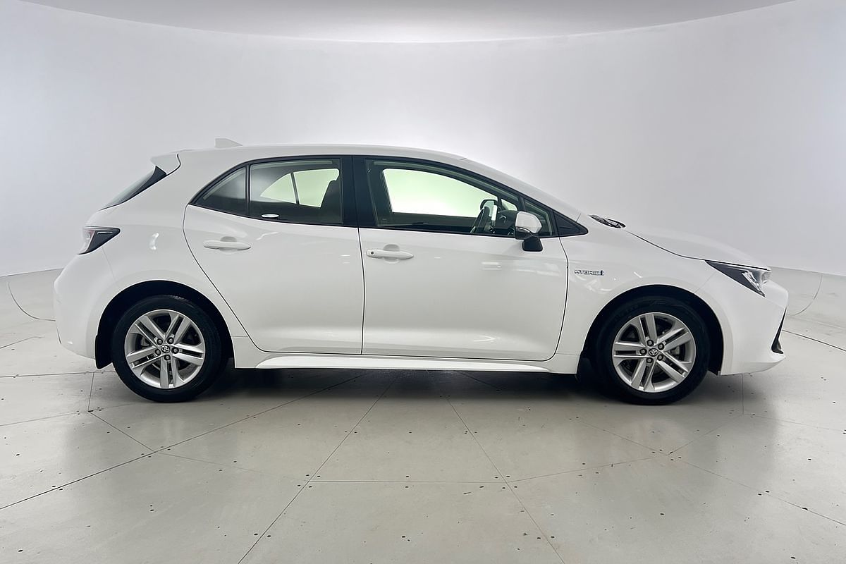 2022 Toyota Corolla Ascent Sport Hybrid ZWE211R