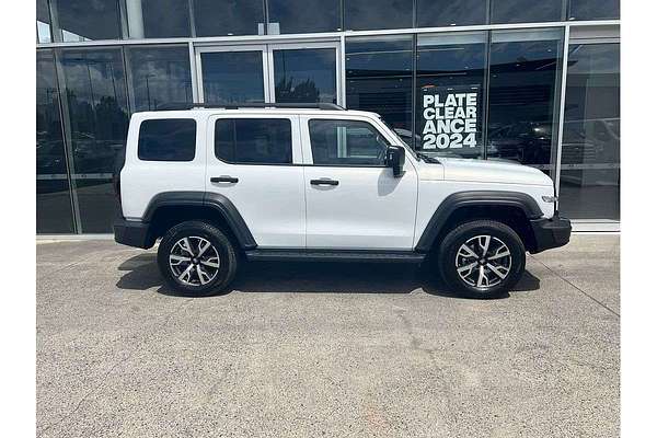 2025 GWM Tank 300 Ultra Hybrid P01