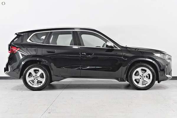 2025 BMW X1 sDrive18i U11