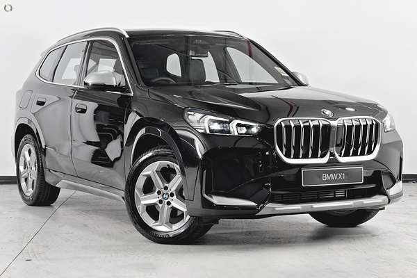 2025 BMW X1 sDrive18i U11