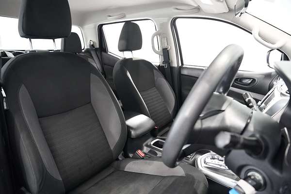 2021 Nissan Navara SL D23 Rear Wheel Drive