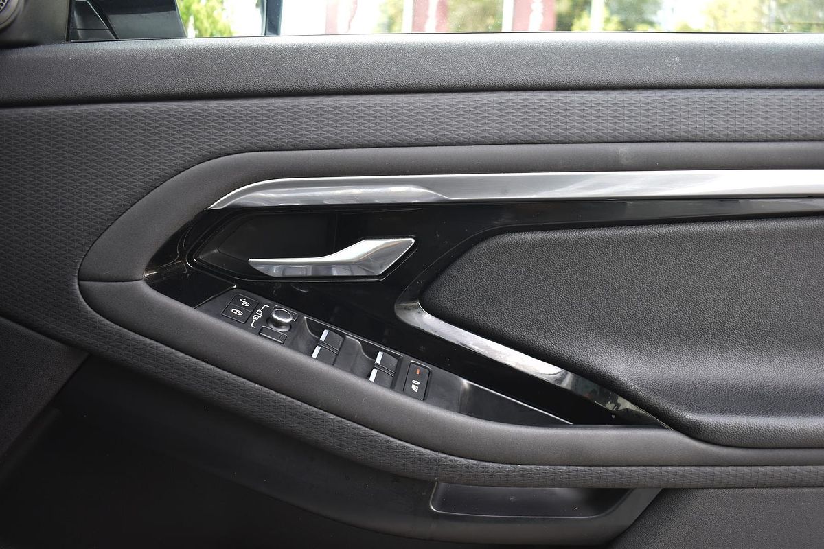 2019 Land Rover Range Rover Evoque D150 R-Dynamic S L551
