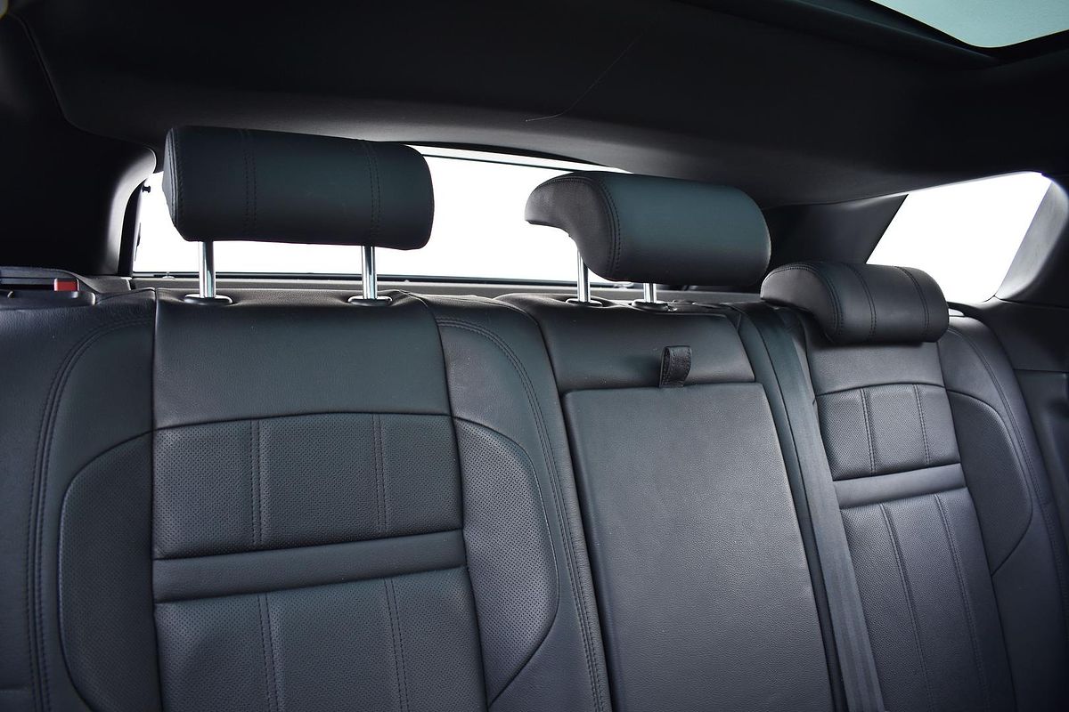 2019 Land Rover Range Rover Evoque D150 R-Dynamic S L551
