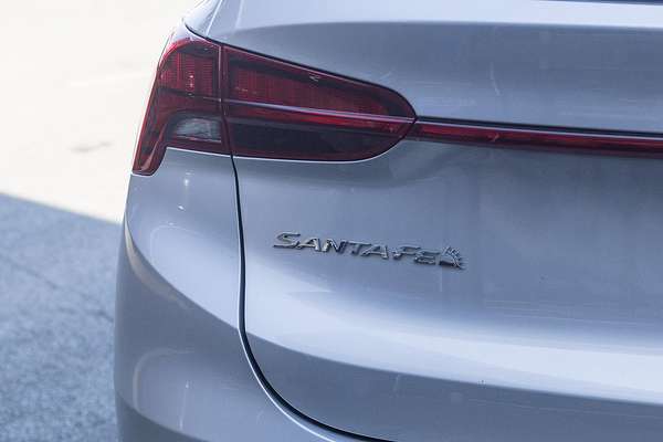 2022 Hyundai Santa Fe Hybrid Elite TM.V4