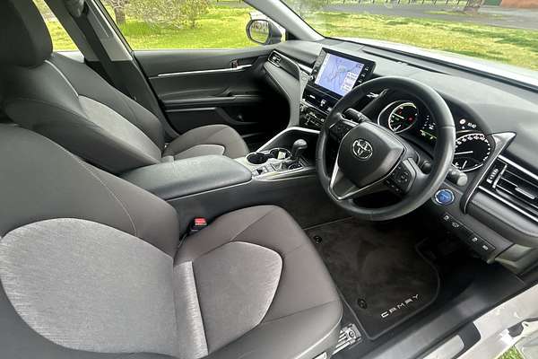 2021 Toyota Camry Ascent Sport AXVH70R