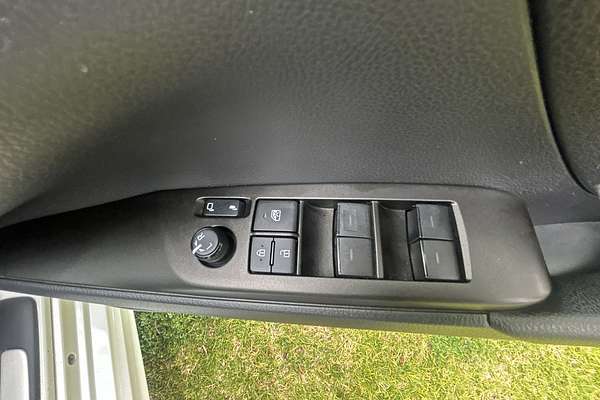 2021 Toyota Camry Ascent Sport AXVH70R