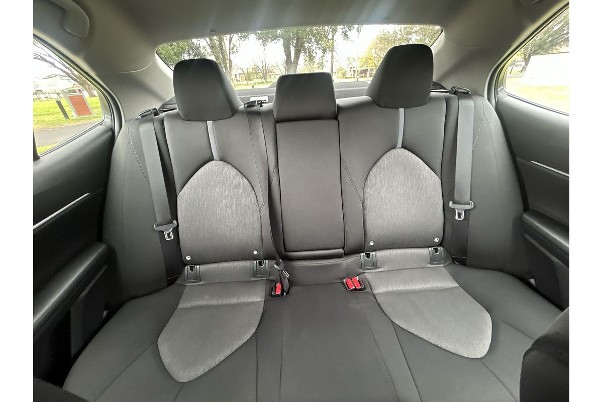 2021 Toyota Camry Ascent Sport AXVH70R