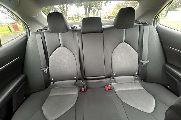 2021 Toyota Camry Ascent Sport AXVH70R