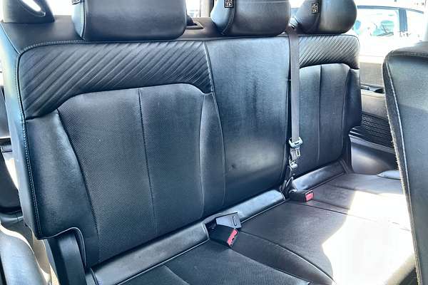 2021 Hyundai STARIA Elite US4.V1