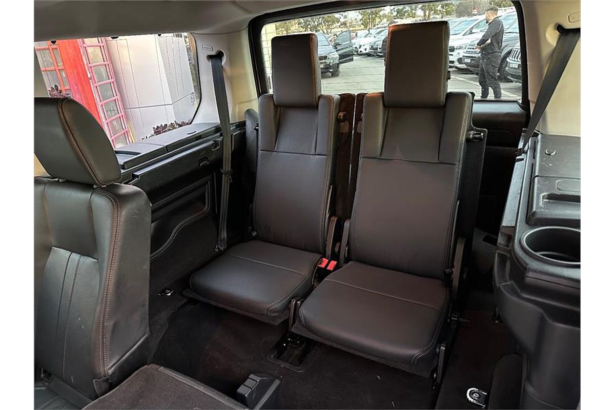 2014 Land Rover Discovery SDV6 SE Series 4