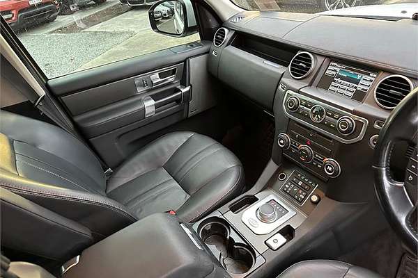 2014 Land Rover Discovery SDV6 SE Series 4