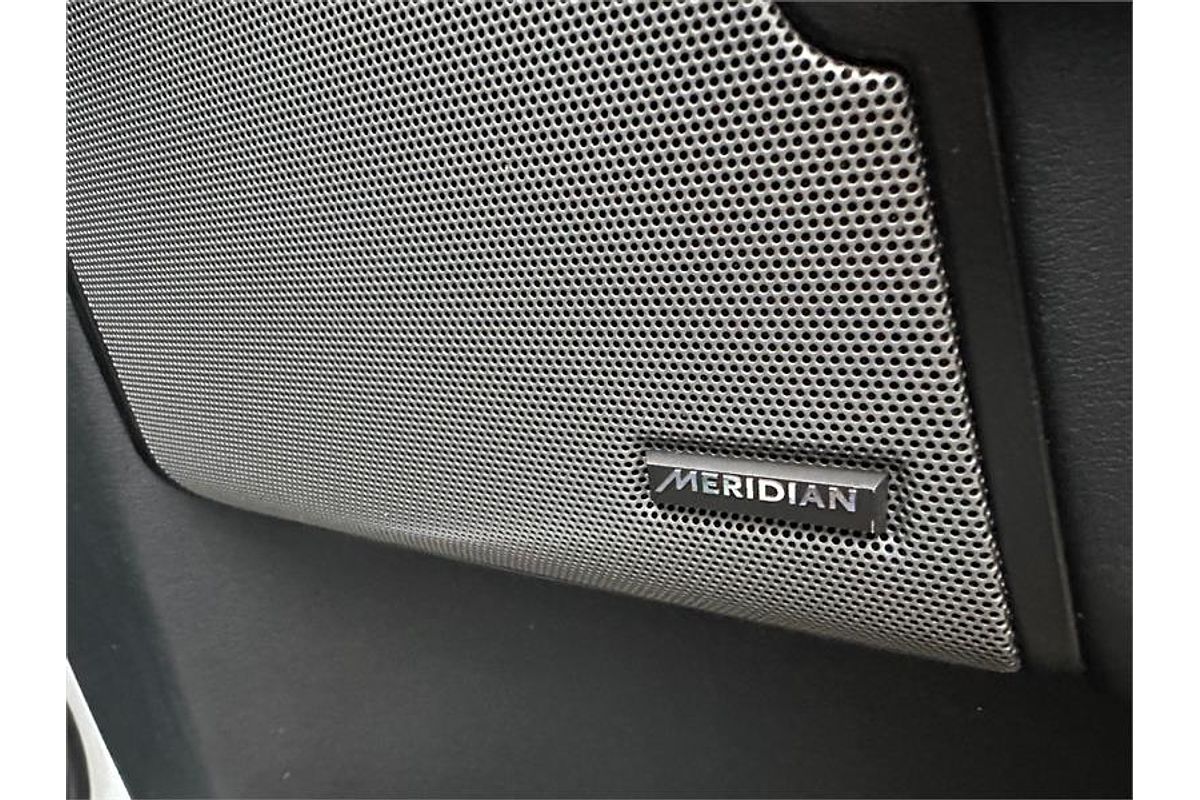 2014 Land Rover Discovery SDV6 SE Series 4