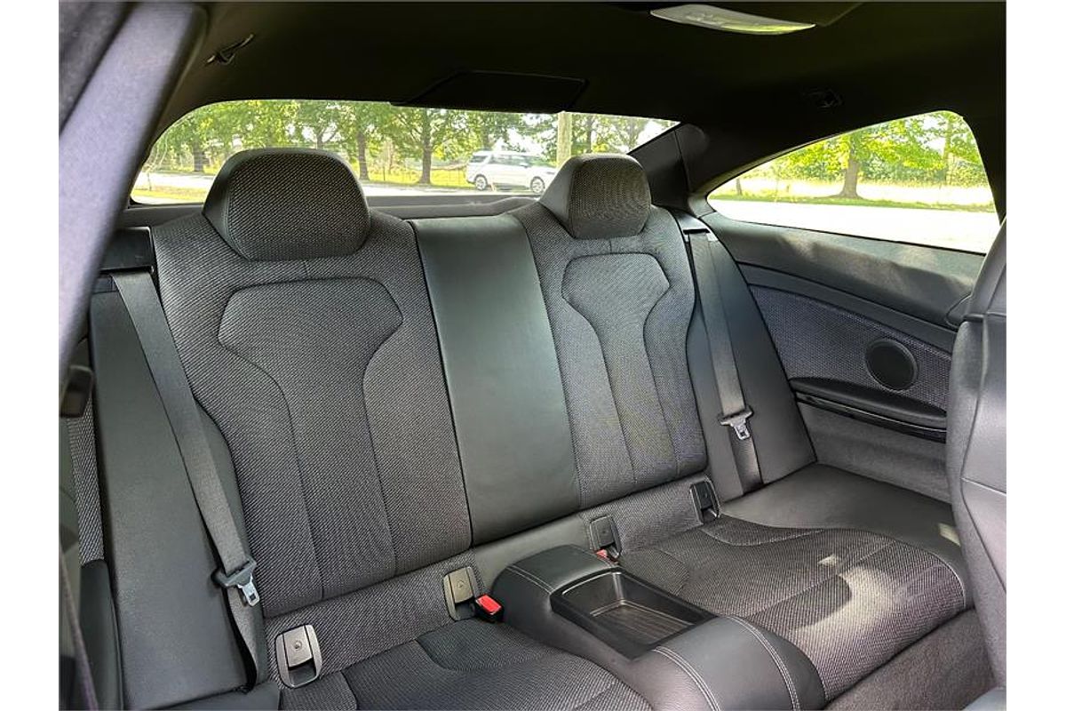 2017 BMW M4 Pure F82 LCI