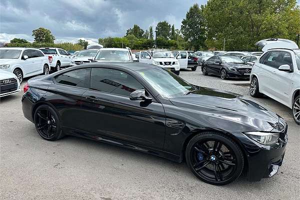 2017 BMW M4 Pure F82 LCI