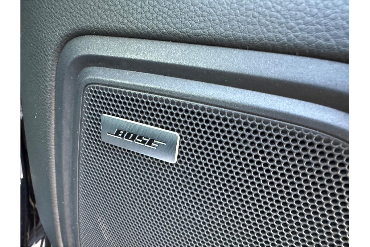 2014 Porsche Macan Turbo 95B